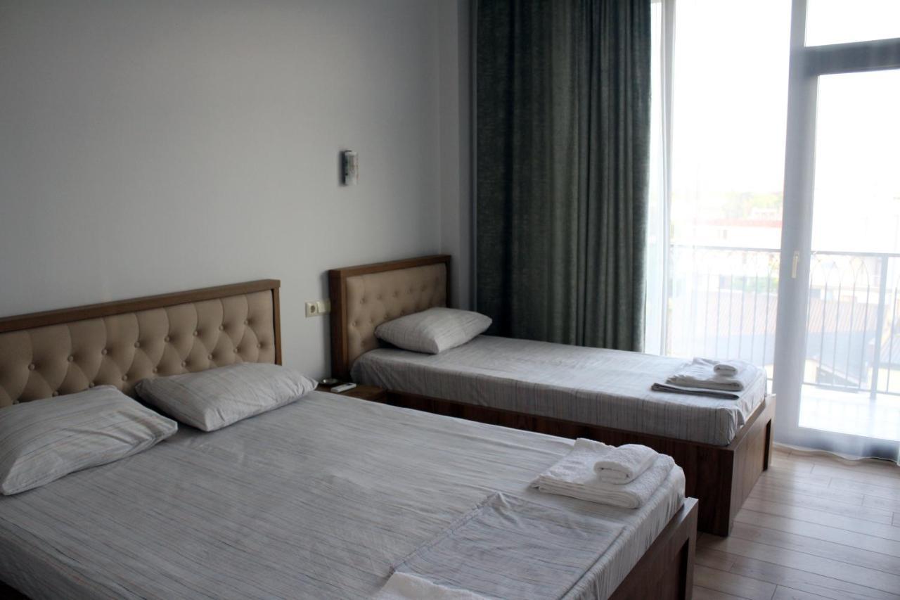 Отель Cozy House Кобулети Экстерьер фото